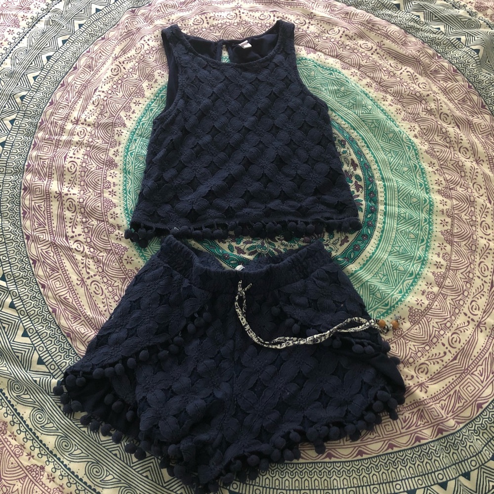 2-Piece Set